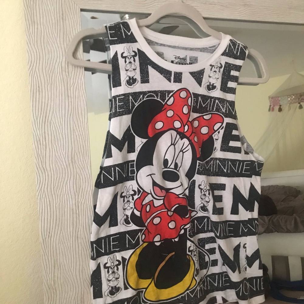 Disney Minnie Mouse Muscle T cut out